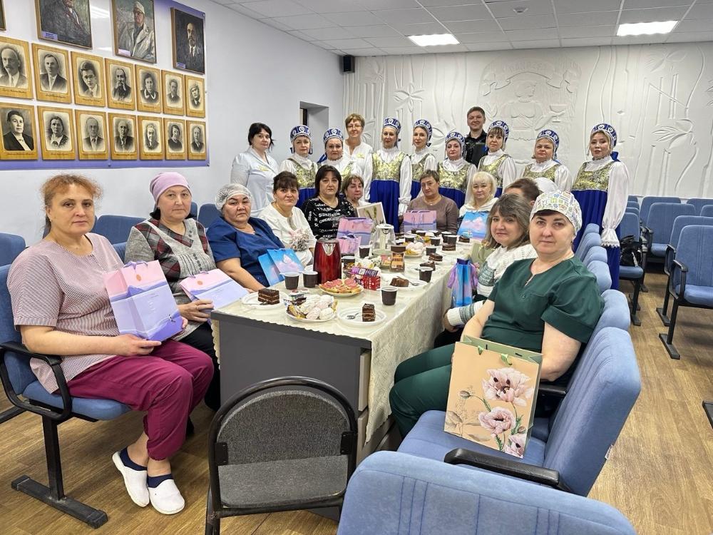 В преддверии Дня матери в больнице прошло праздничное мероприятие
