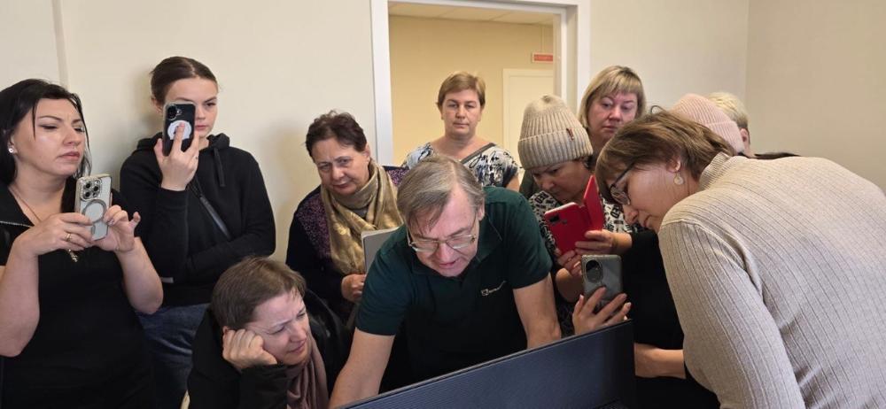 Сотрудники отделения лучевой диагностики начали проходить обучение на новом диагностическом оборудовании